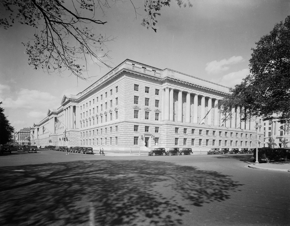Herbert C. Hoover Federal Building (Commerce)