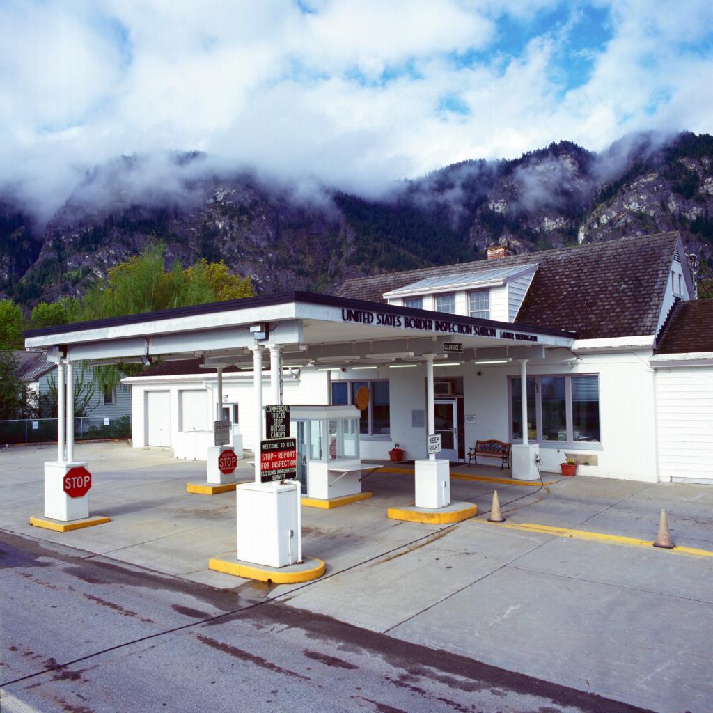 Photo of Laurier U.S. Border Station